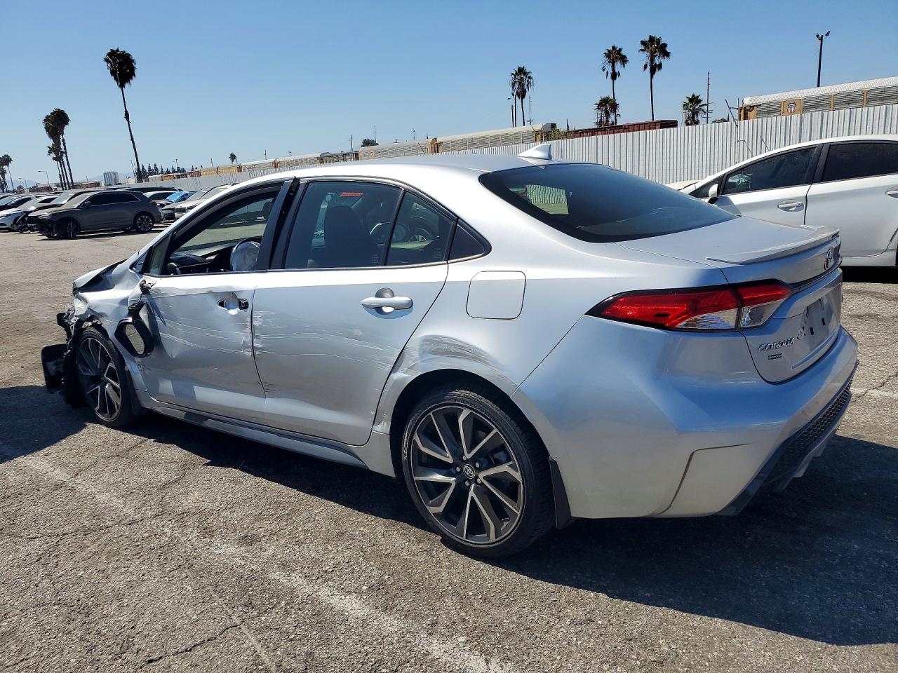 2022 TOYOTA COROLLA SE — снимка 2