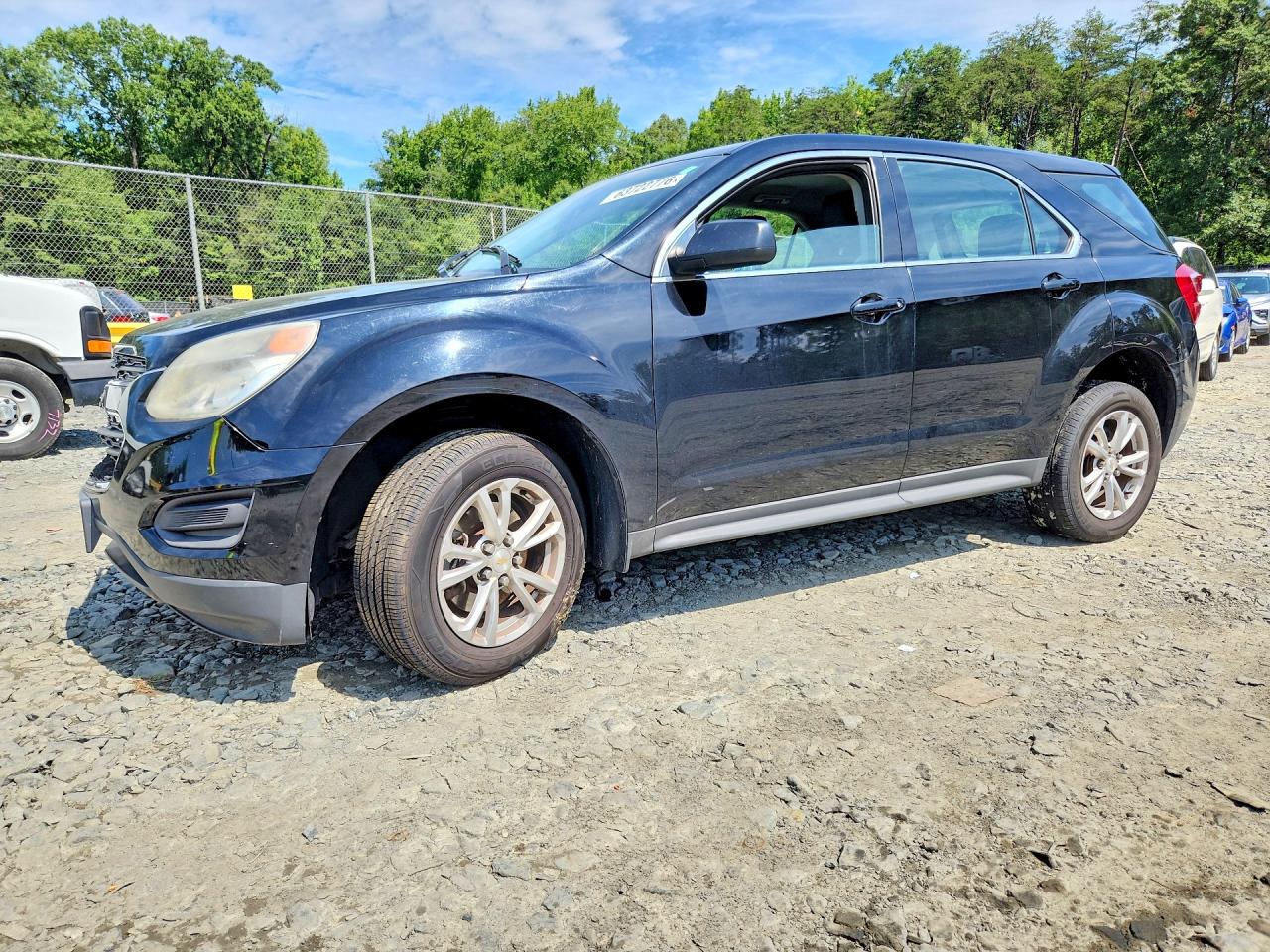 2017 CHEVROLET EQUINOX LS