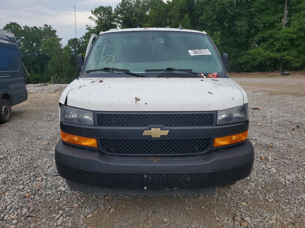 2022 CHEVROLET EXPRESS G2500 — снимка 5