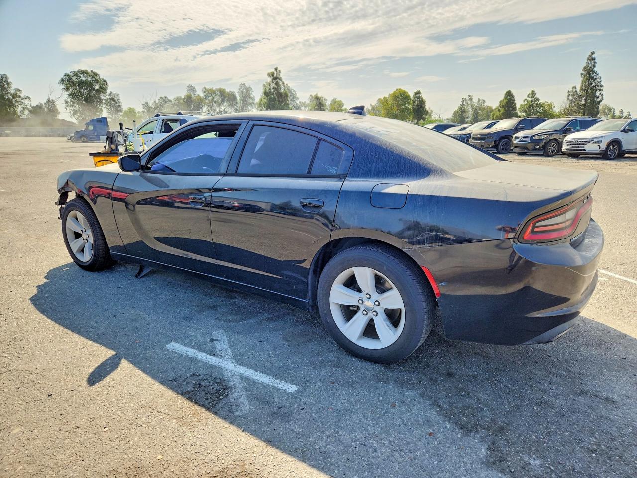 2015 DODGE CHARGER SXT — снимка 2