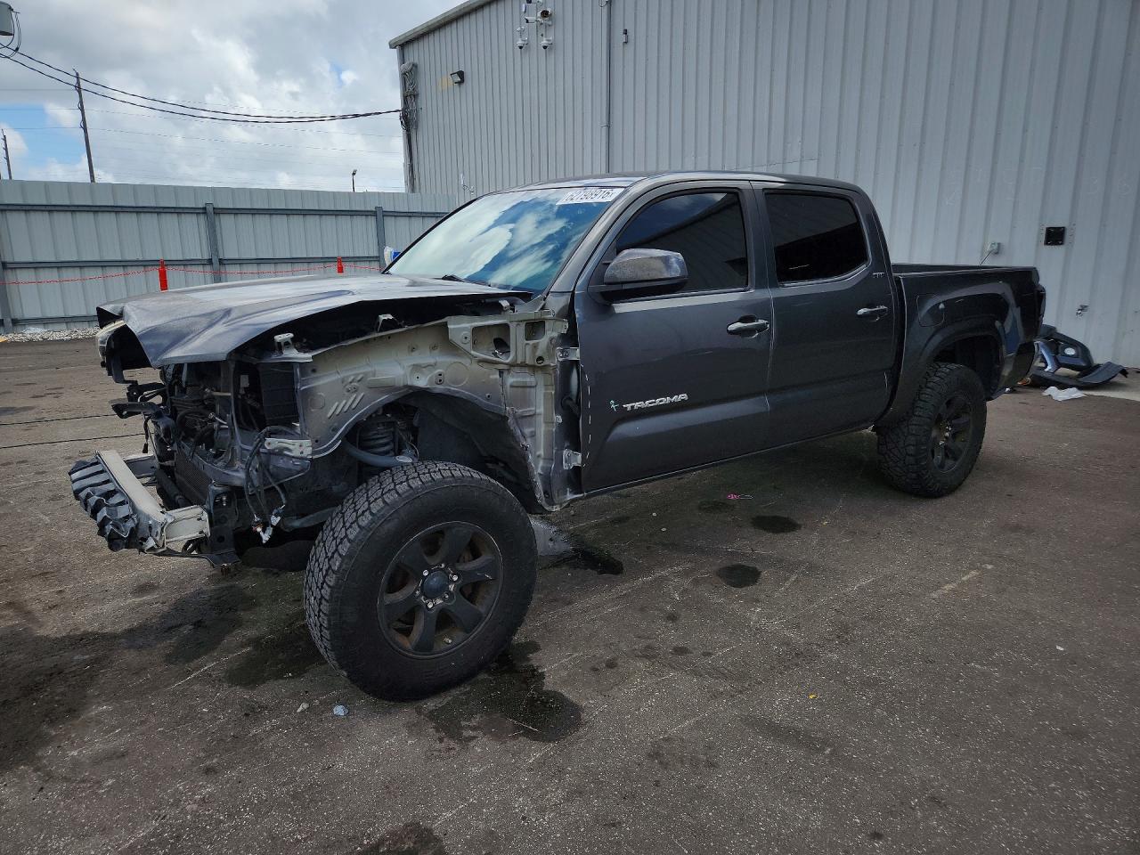 2016 TOYOTA TACOMA SR5 V6