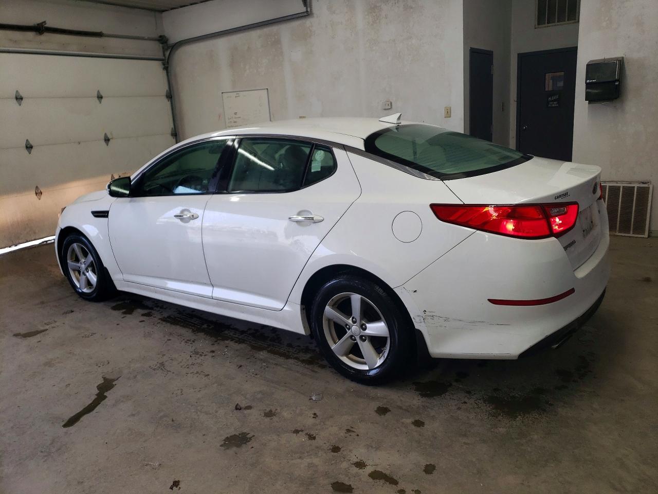 2015 KIA OPTIMA LX — снимка 2