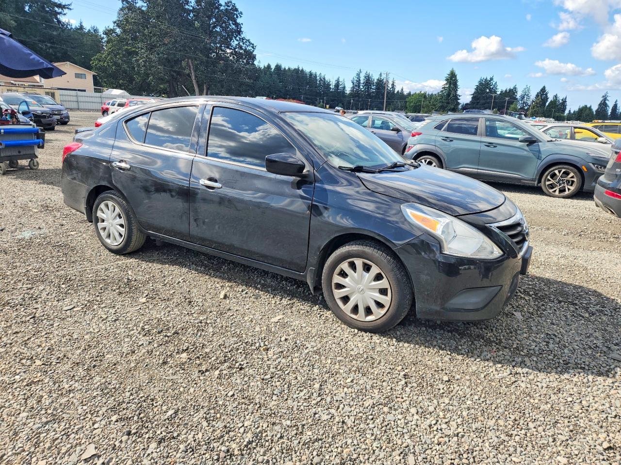 2015 NISSAN VERSA 1.6 SV — снимка 4