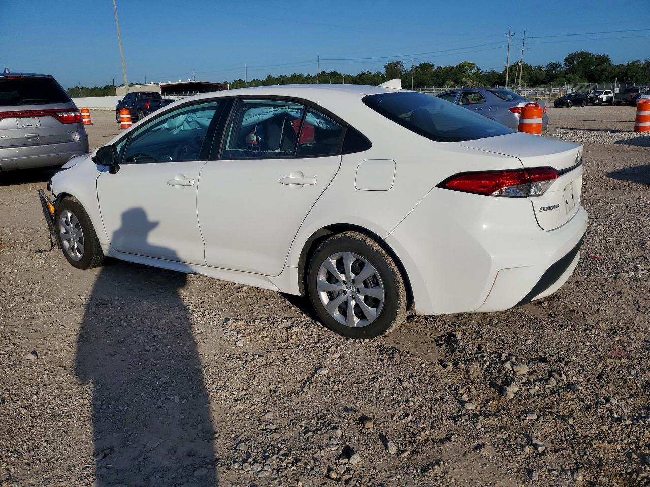 2022 TOYOTA COROLLA LE — снимка 2