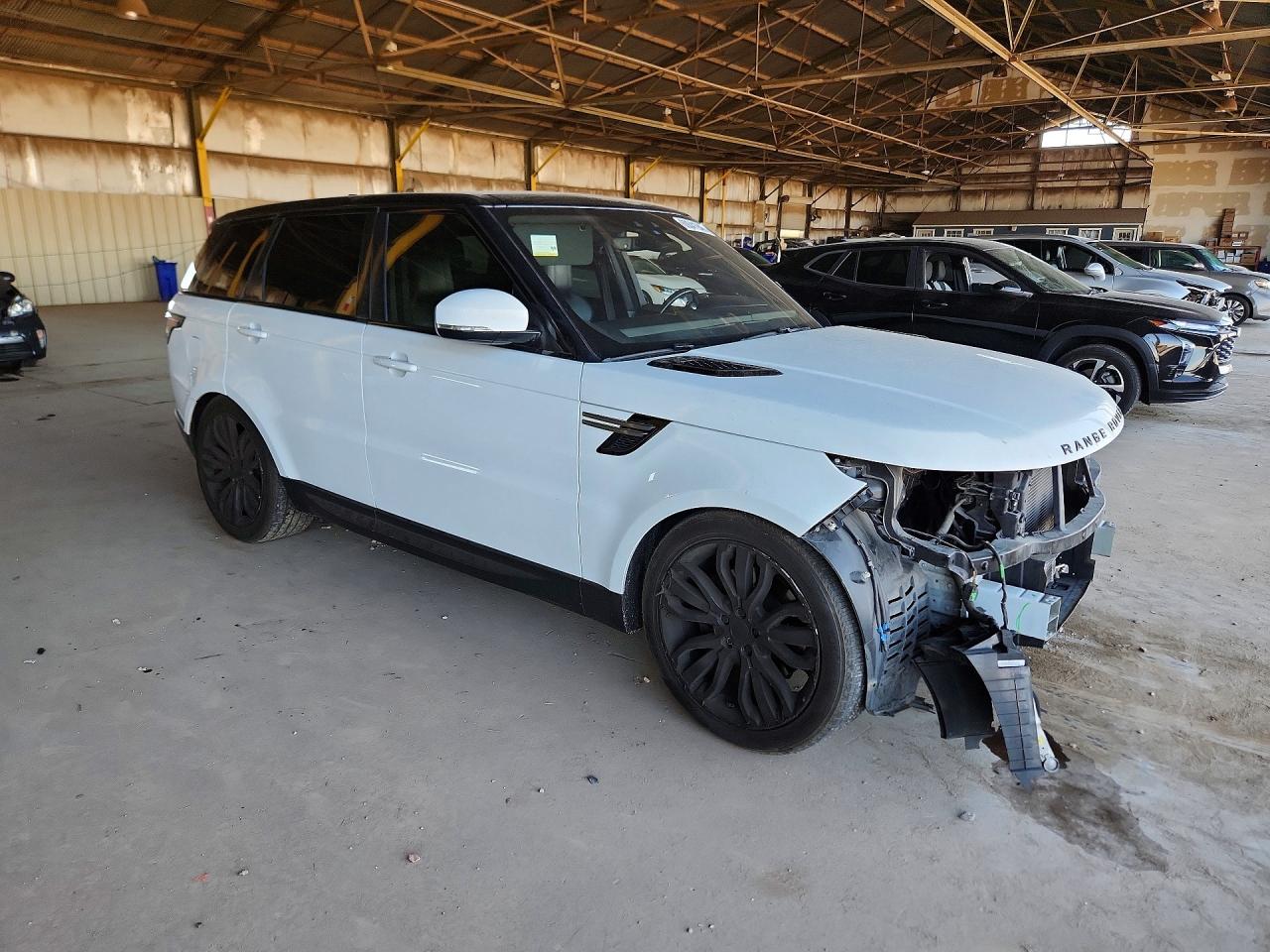 2017 LAND ROVER RANGE ROVER SPORT SE — снимка 4