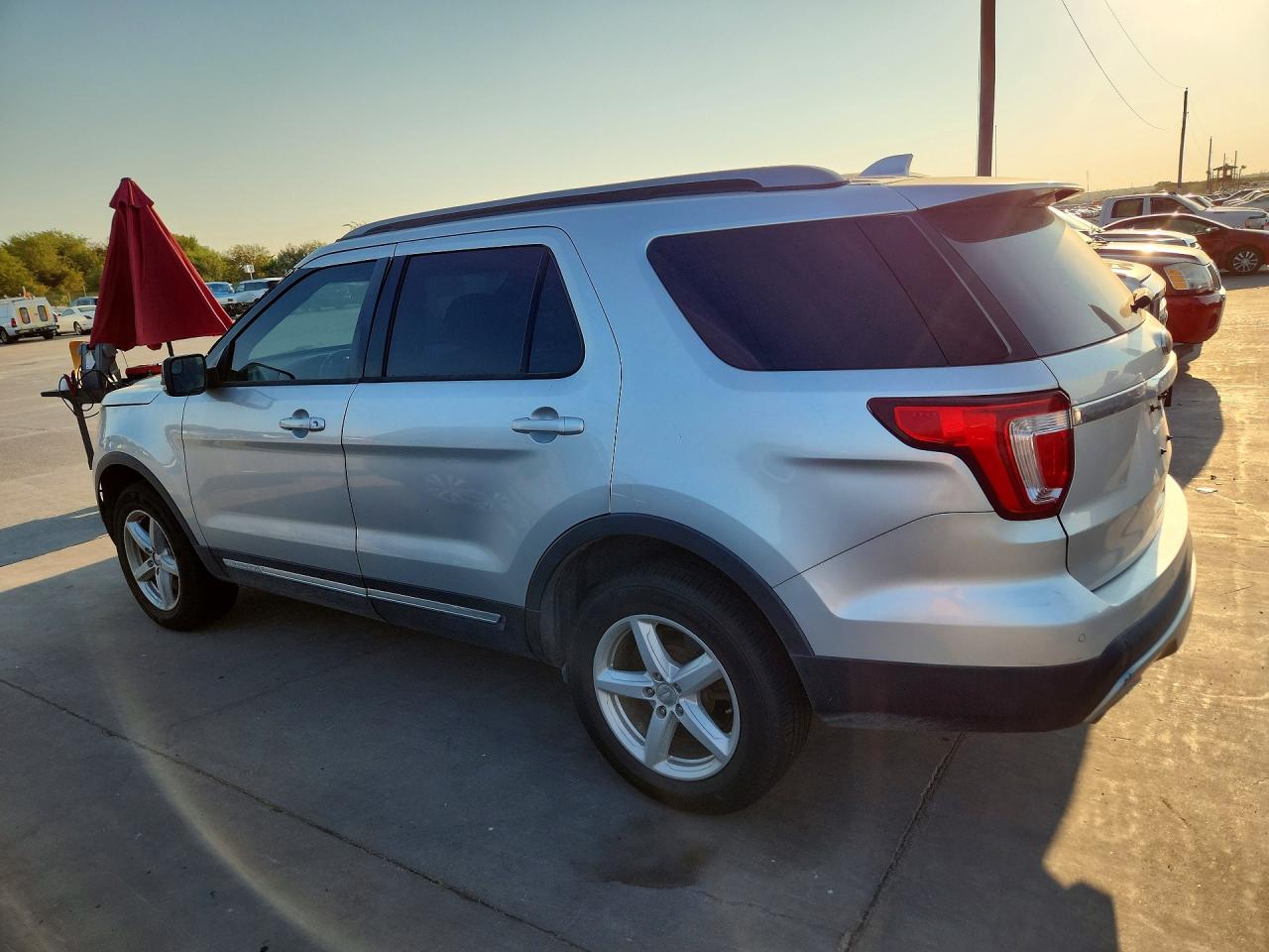 2016 FORD EXPLORER XLT — снимка 2