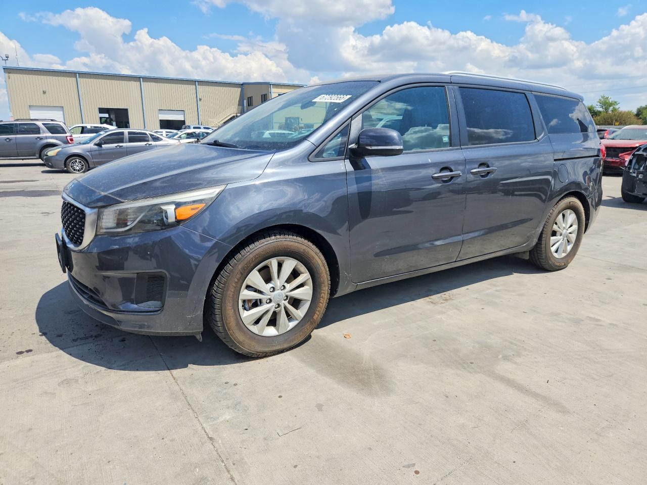 2015 KIA SEDONA LX