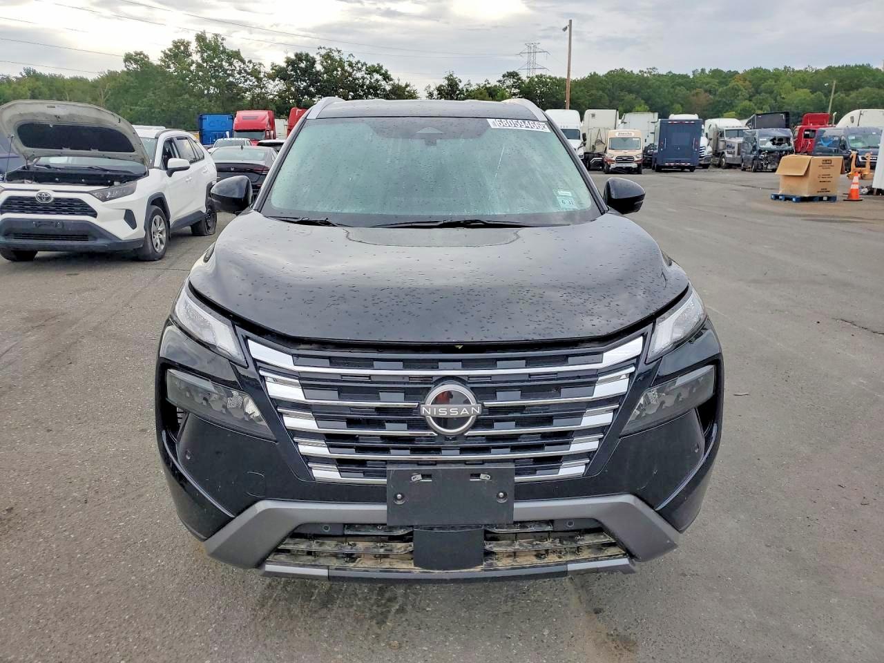 2026 NISSAN ROGUE SL — photo 5