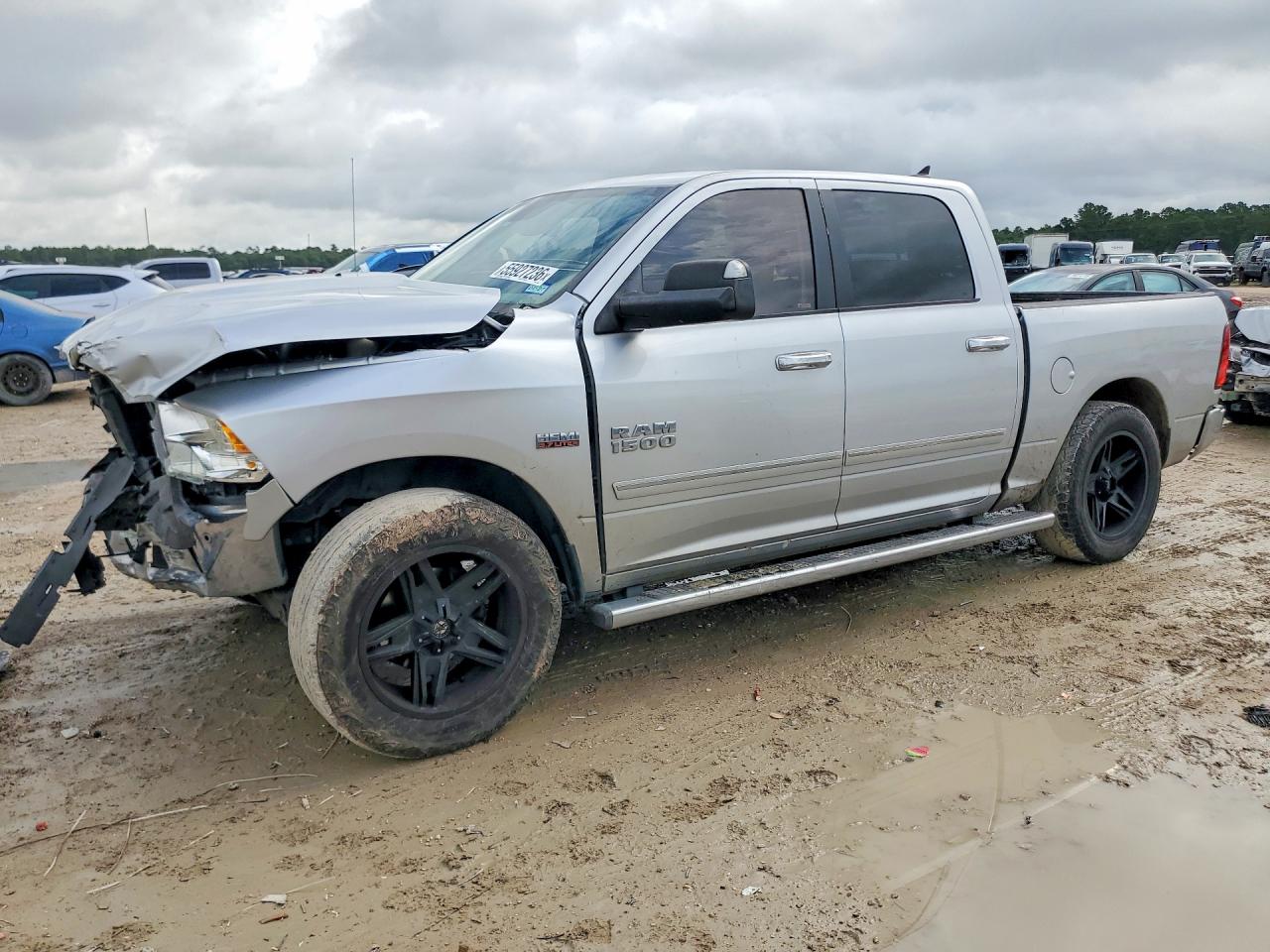 2015 RAM 1500 SLT