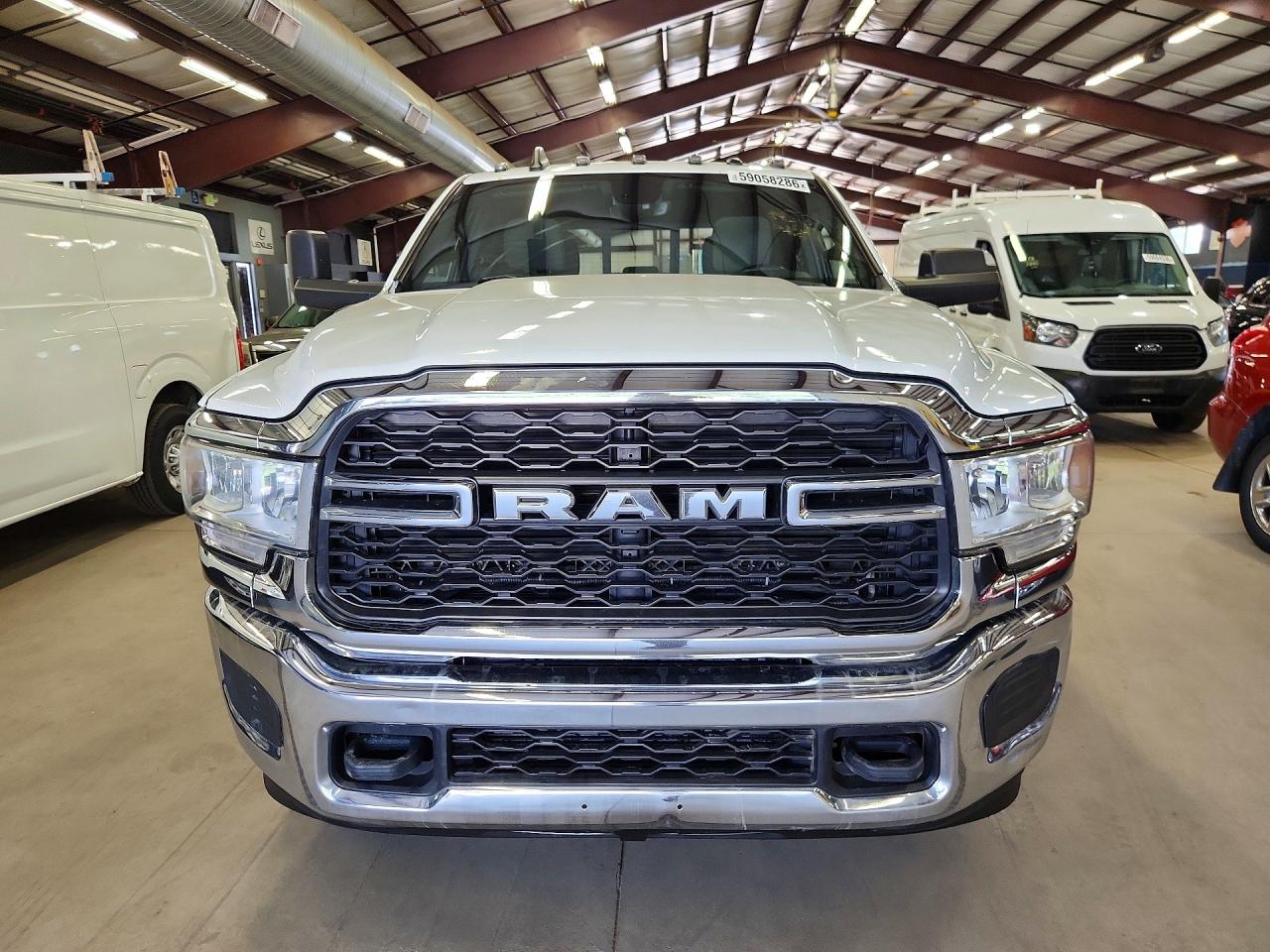 2022 RAM 3500 TRADESMAN — снимка 5