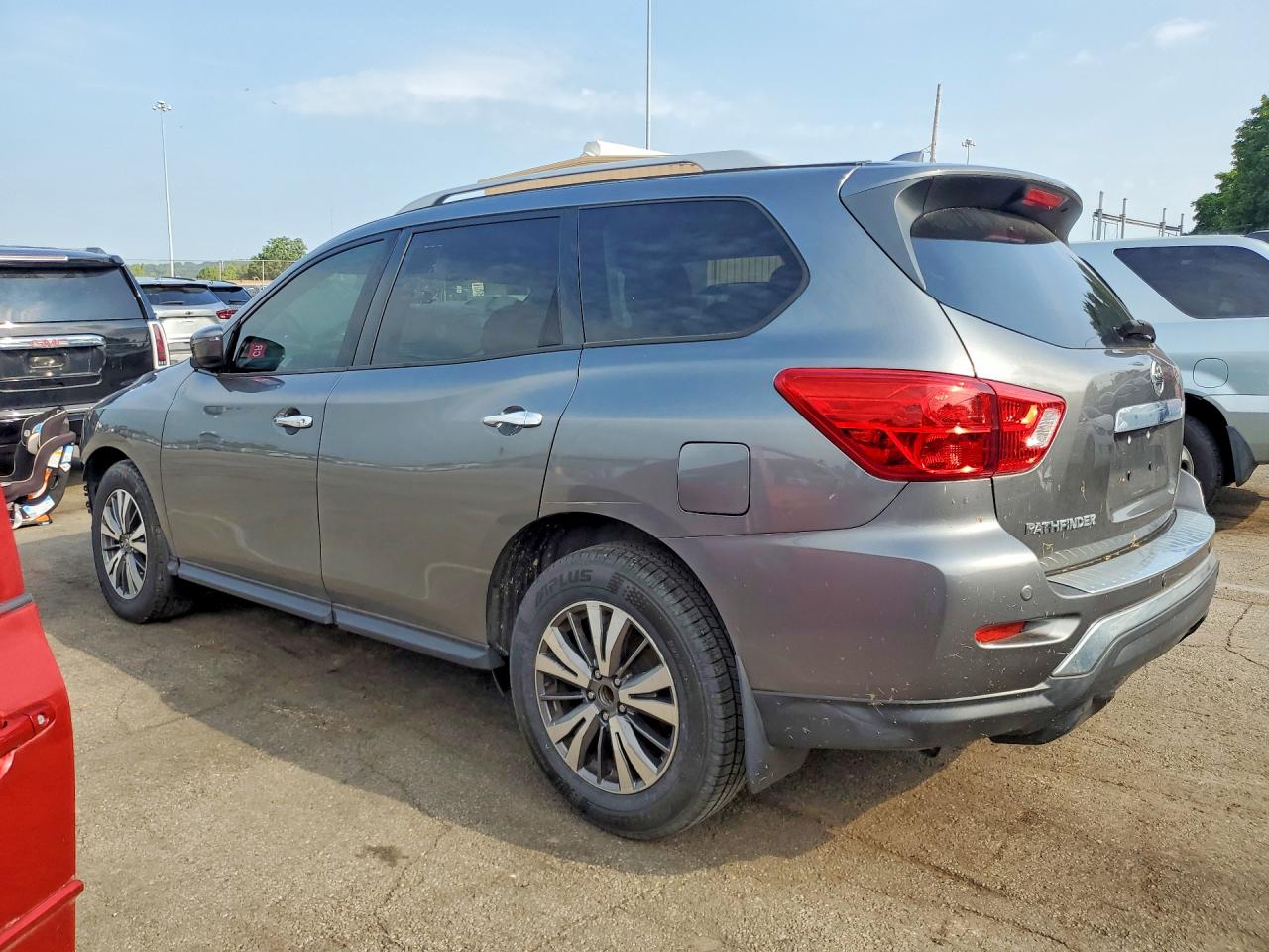2020 NISSAN PATHFINDER S — снимка 2
