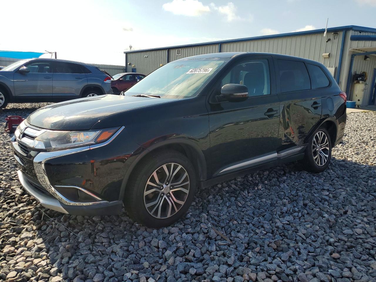 2017 MITSUBISHI OUTLANDER SE