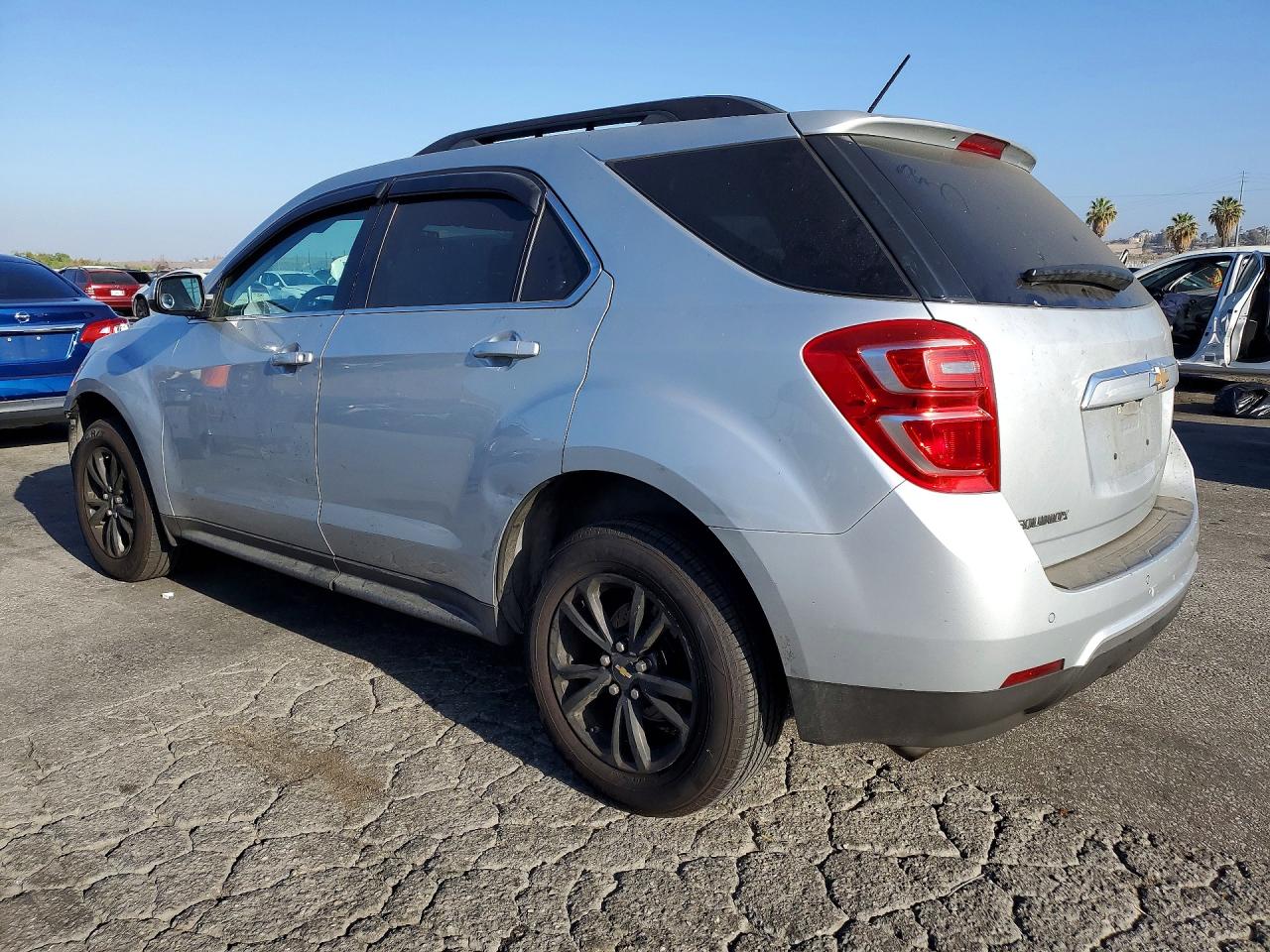 2017 CHEVROLET EQUINOX LT — снимка 2
