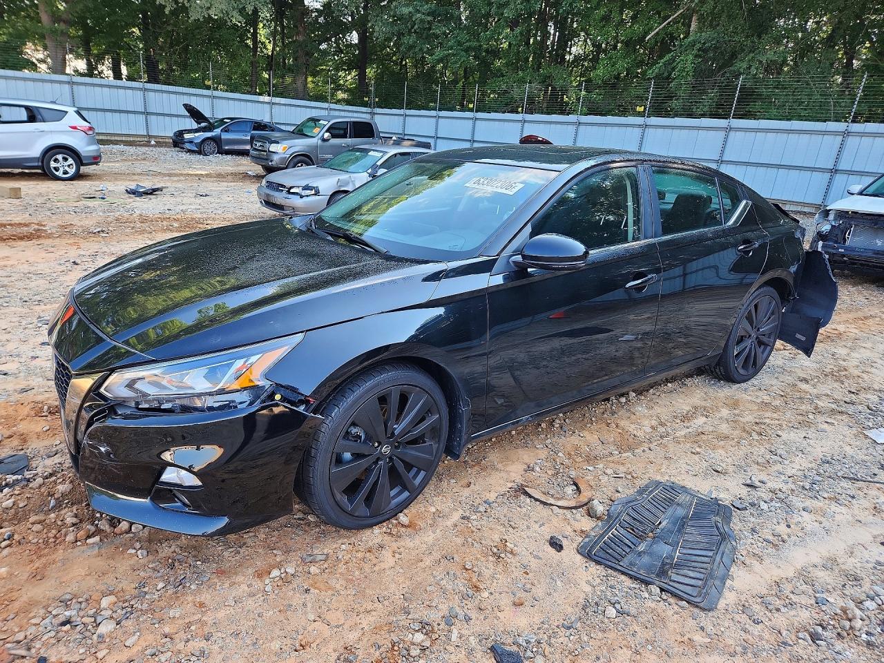2022 NISSAN ALTIMA SR