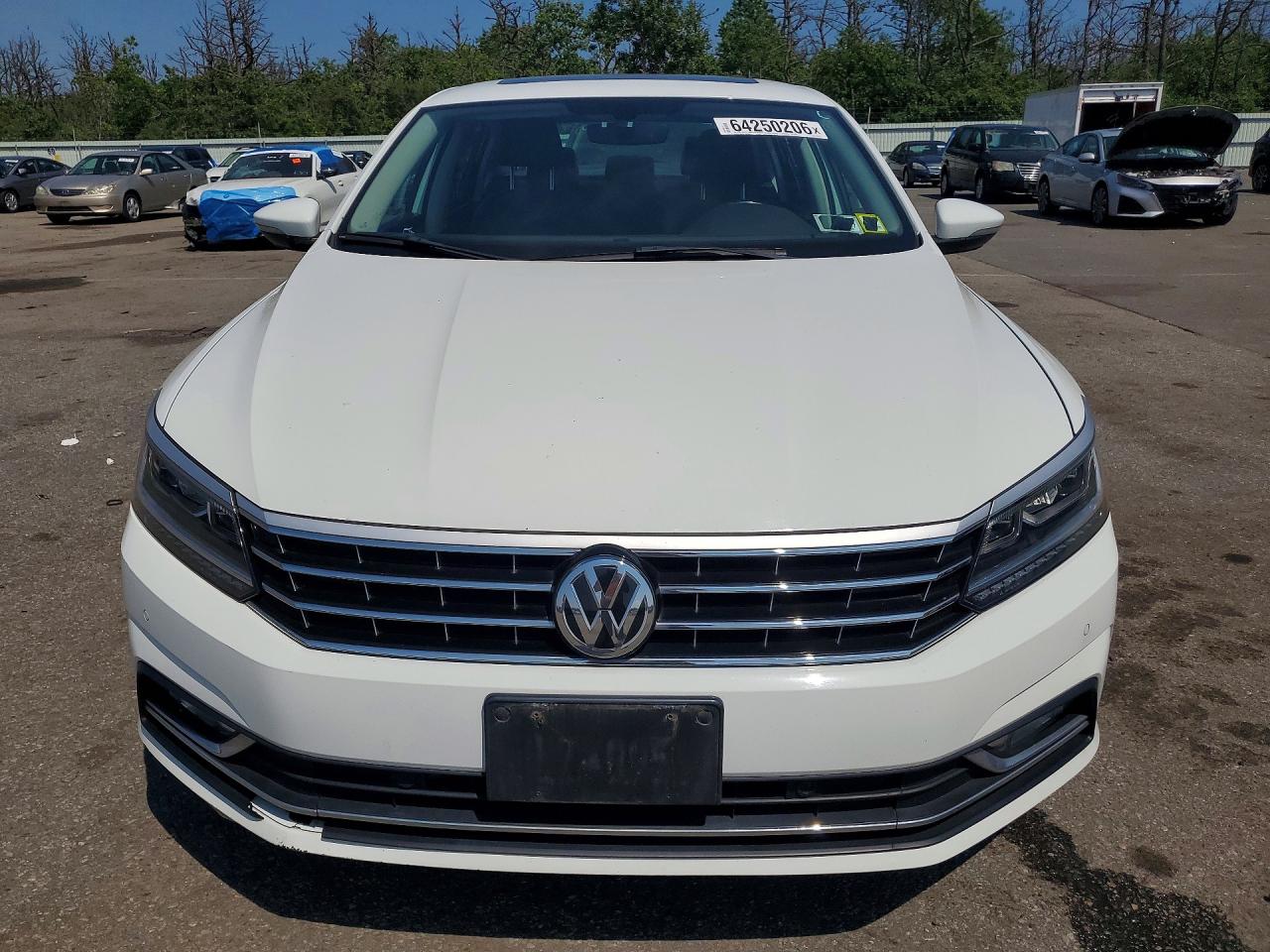 2017 VOLKSWAGEN PASSAT SE — снимка 5