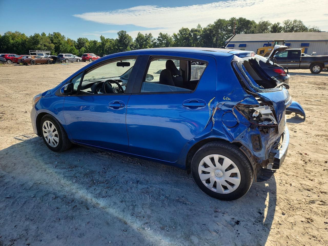 2016 TOYOTA YARIS 5-DOOR L — снимка 2