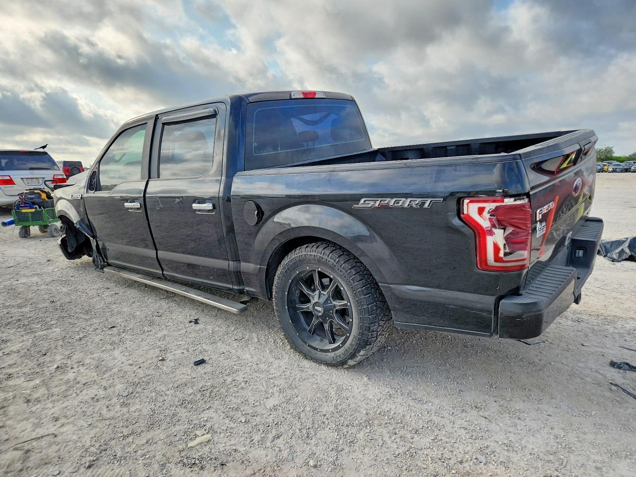 2015 FORD F150 SUPERCREW — снимка 2