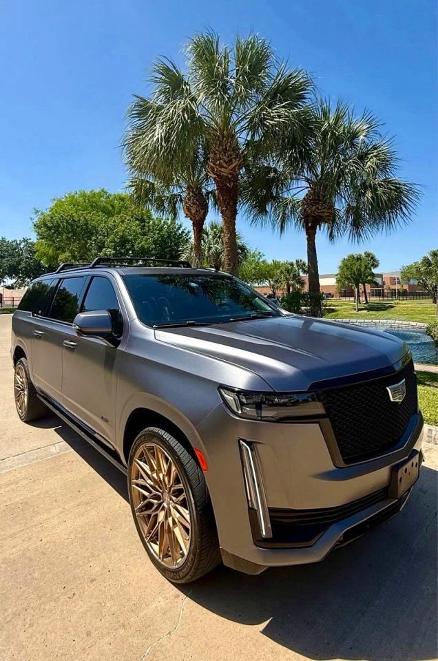 2022 CADILLAC ESCALADE ESV SPORT PLATINUM
