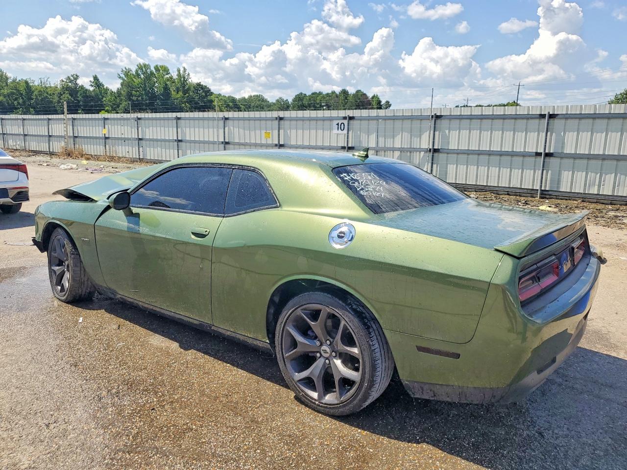 2019 DODGE CHALLENGER R/T — снимка 2