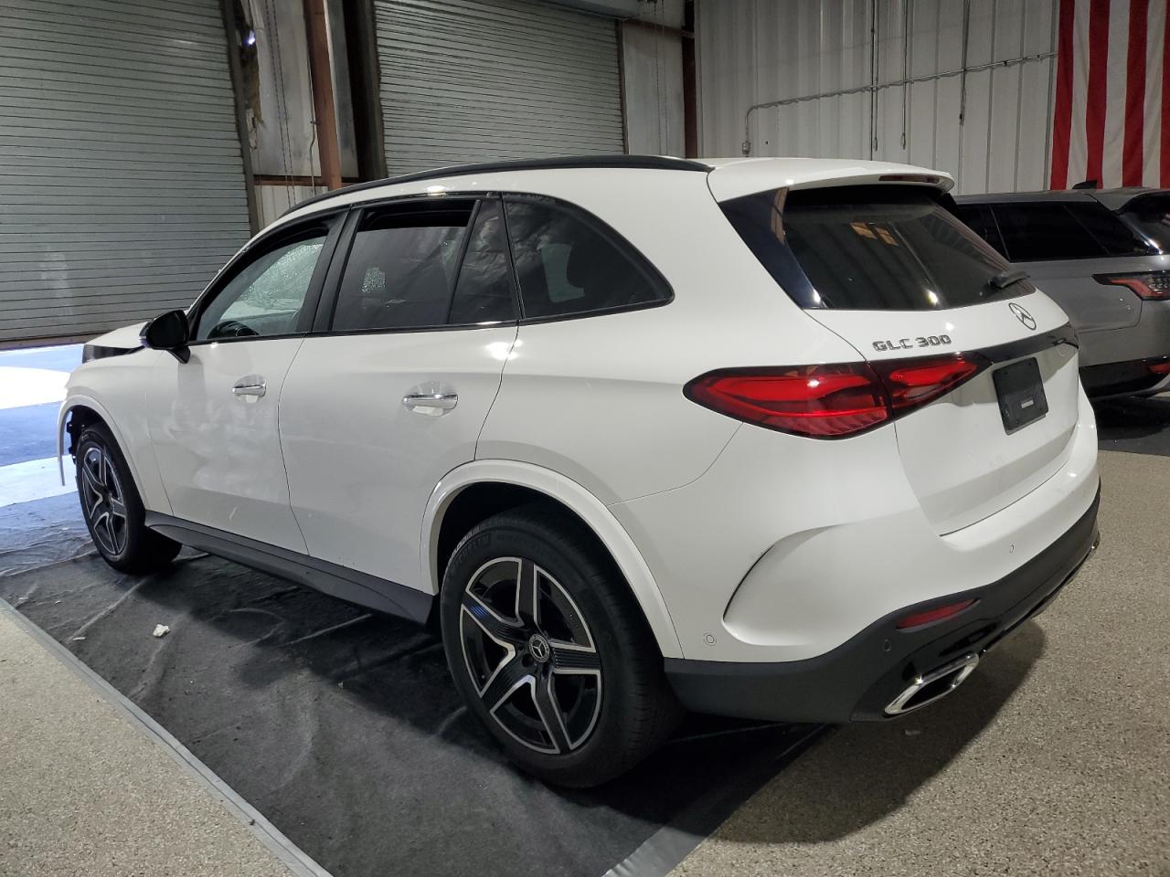 2023 MERCEDES-BENZ GLC 300 — снимка 2