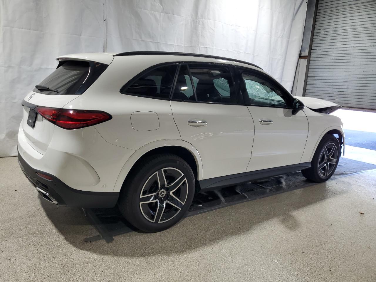2023 MERCEDES-BENZ GLC 300 — снимка 3