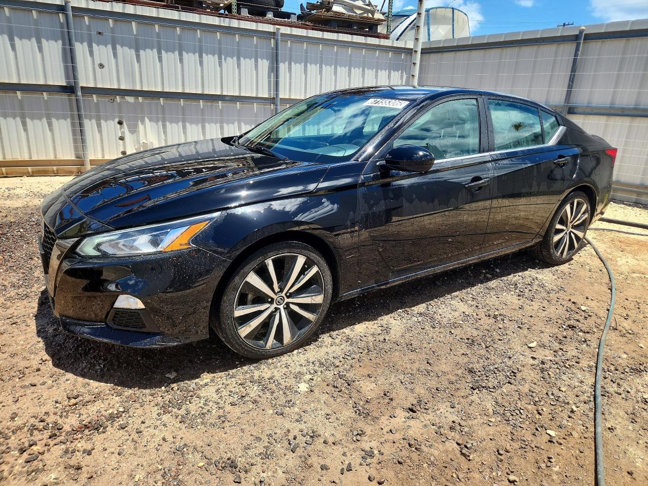 2021 NISSAN ALTIMA SR