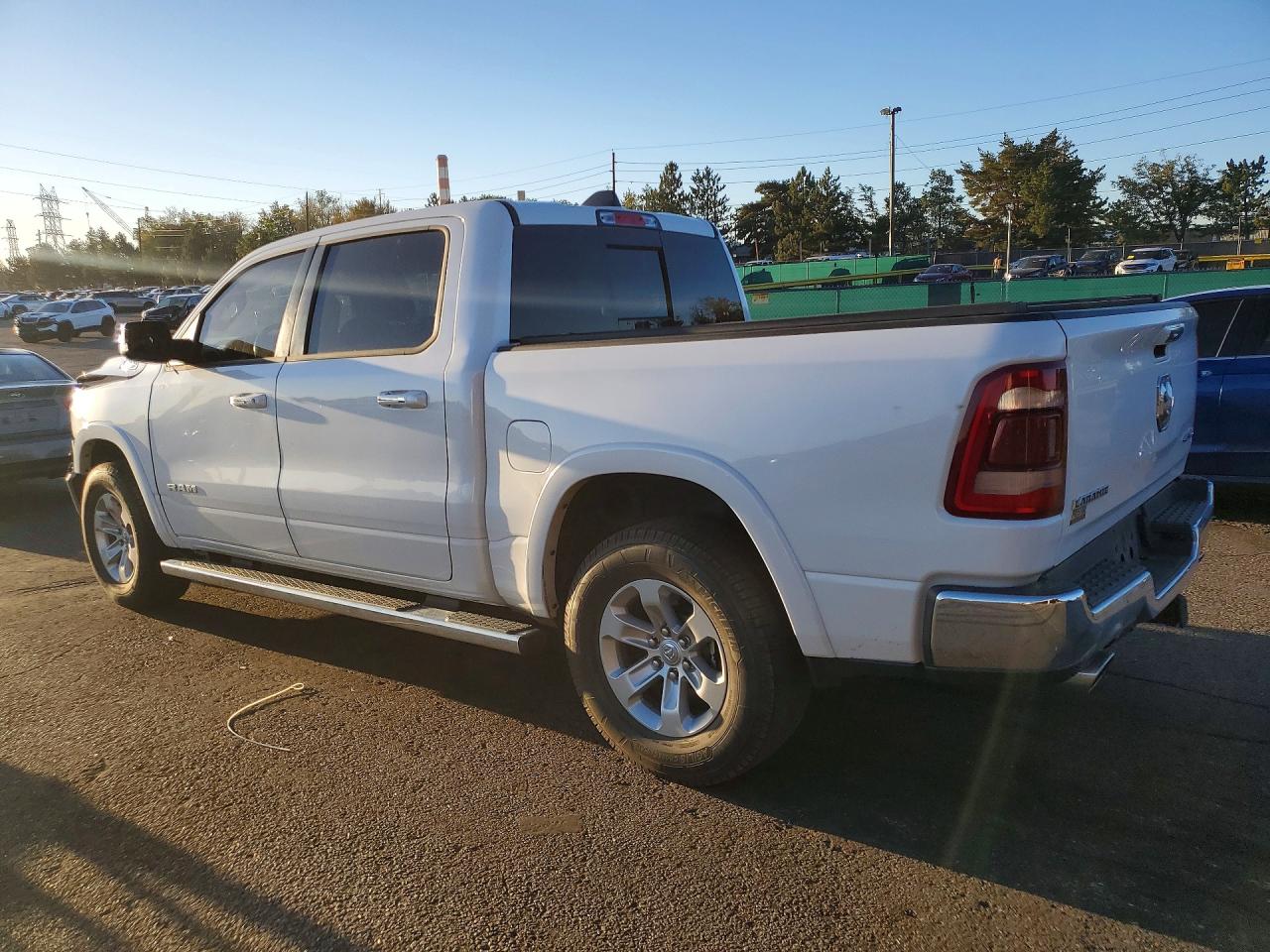 2022 RAM 1500 LARAMIE — снимка 2