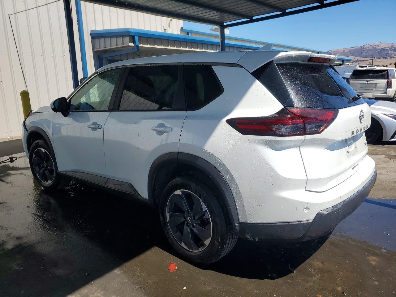 2025 NISSAN ROGUE SV — снимка 2