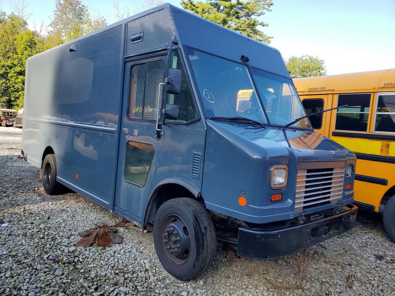2021 FORD F59 — снимка 4