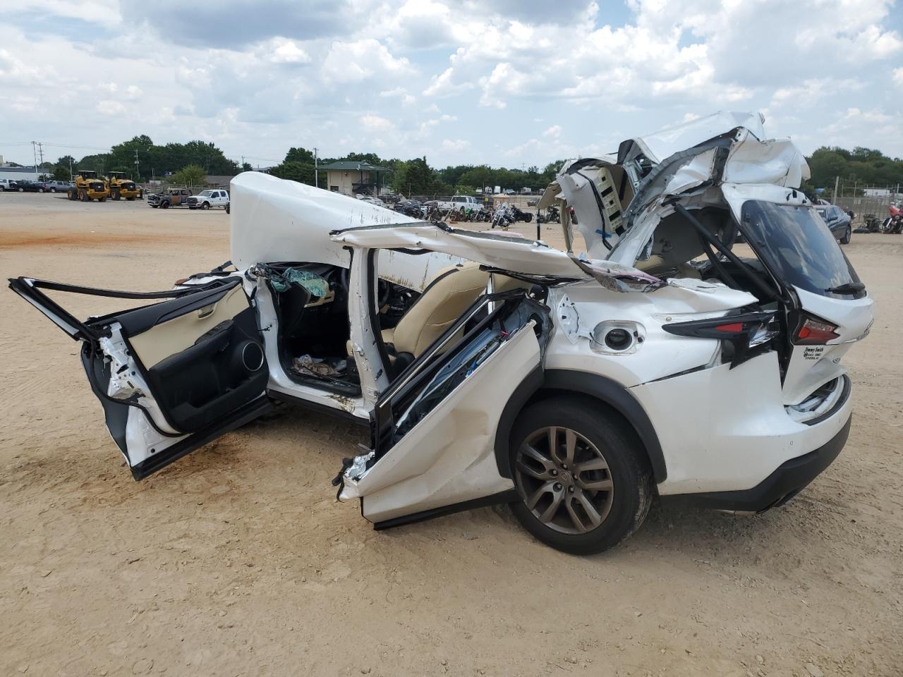 2016 LEXUS NX 200T BASE — снимка 2