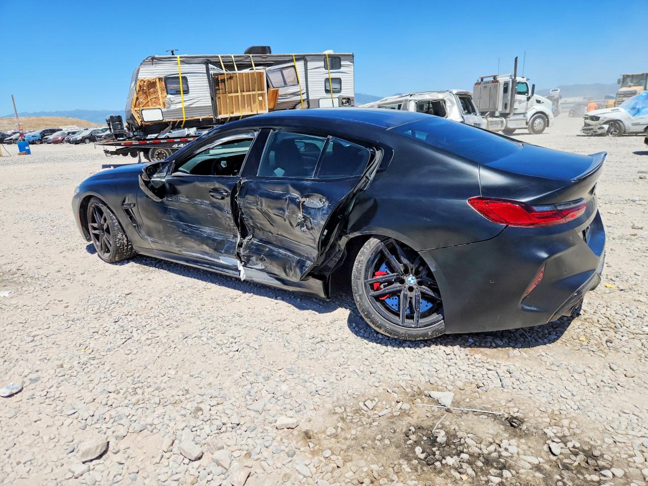 2025 BMW M8 — снимка 2