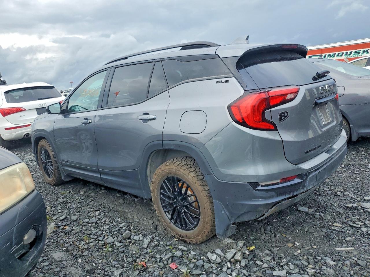 2021 GMC TERRAIN SLE — снимка 2