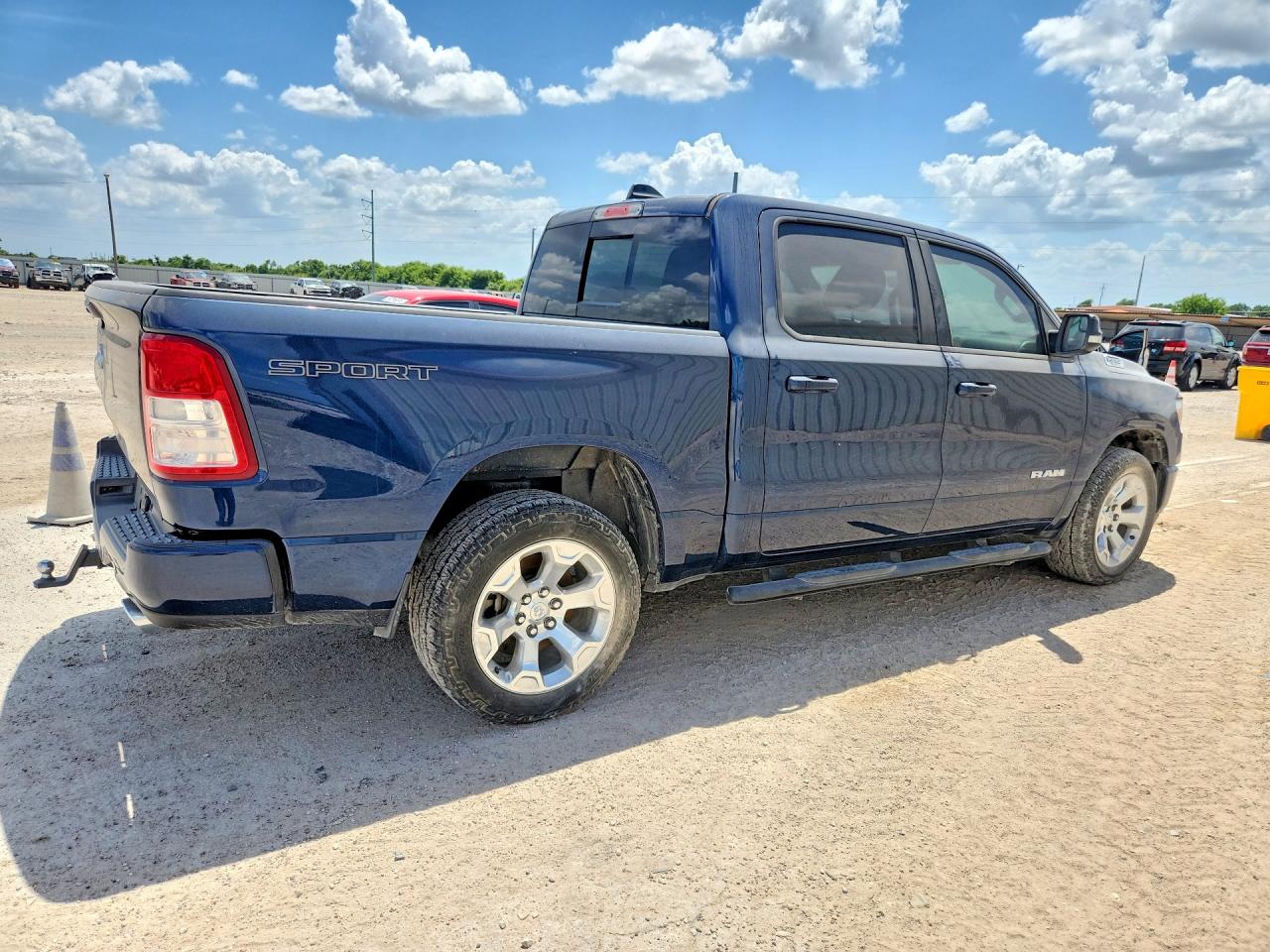 2021 RAM 1500 BIG HORN/LONE STAR — снимка 3