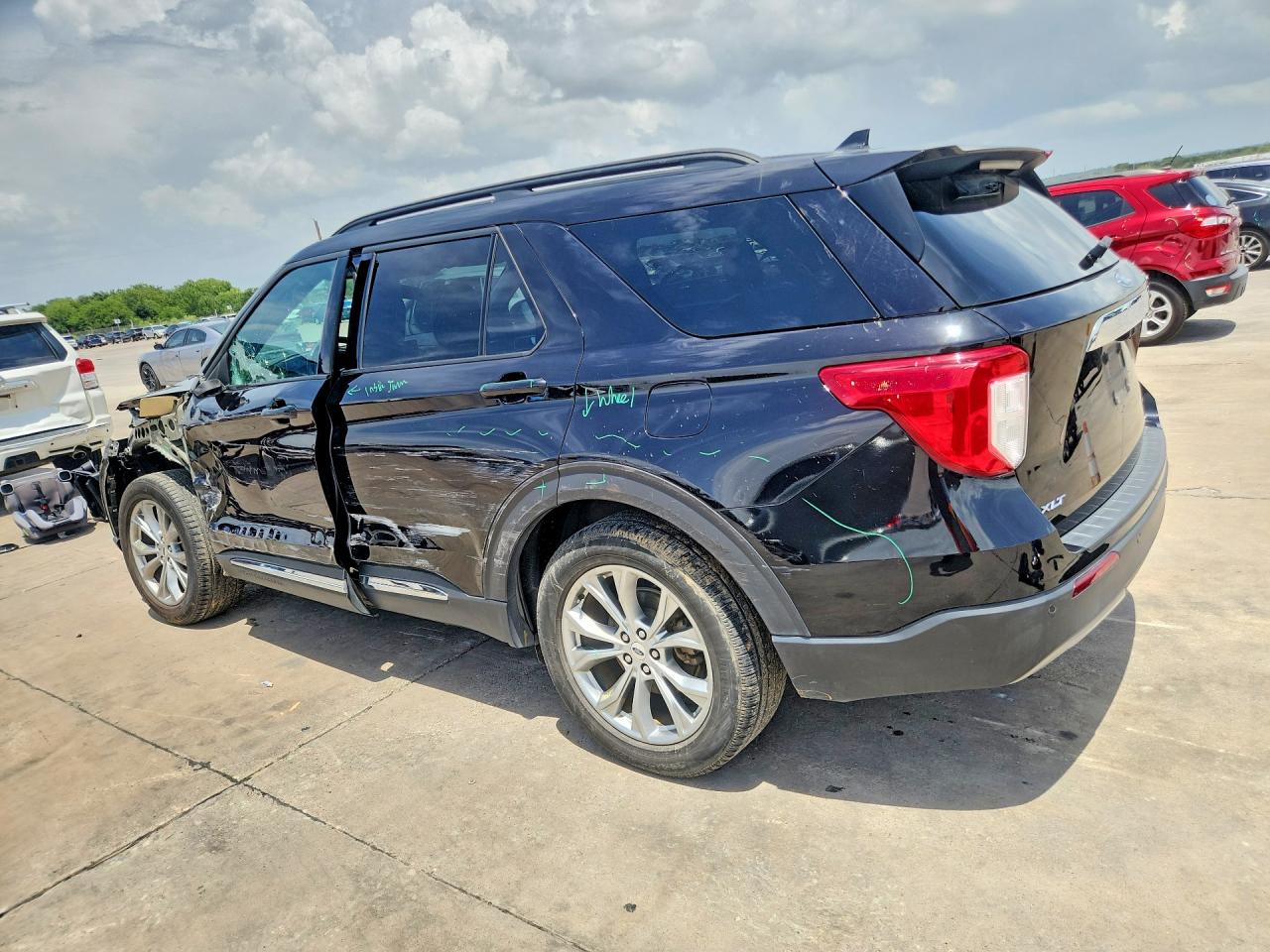 2020 FORD EXPLORER XLT — снимка 2