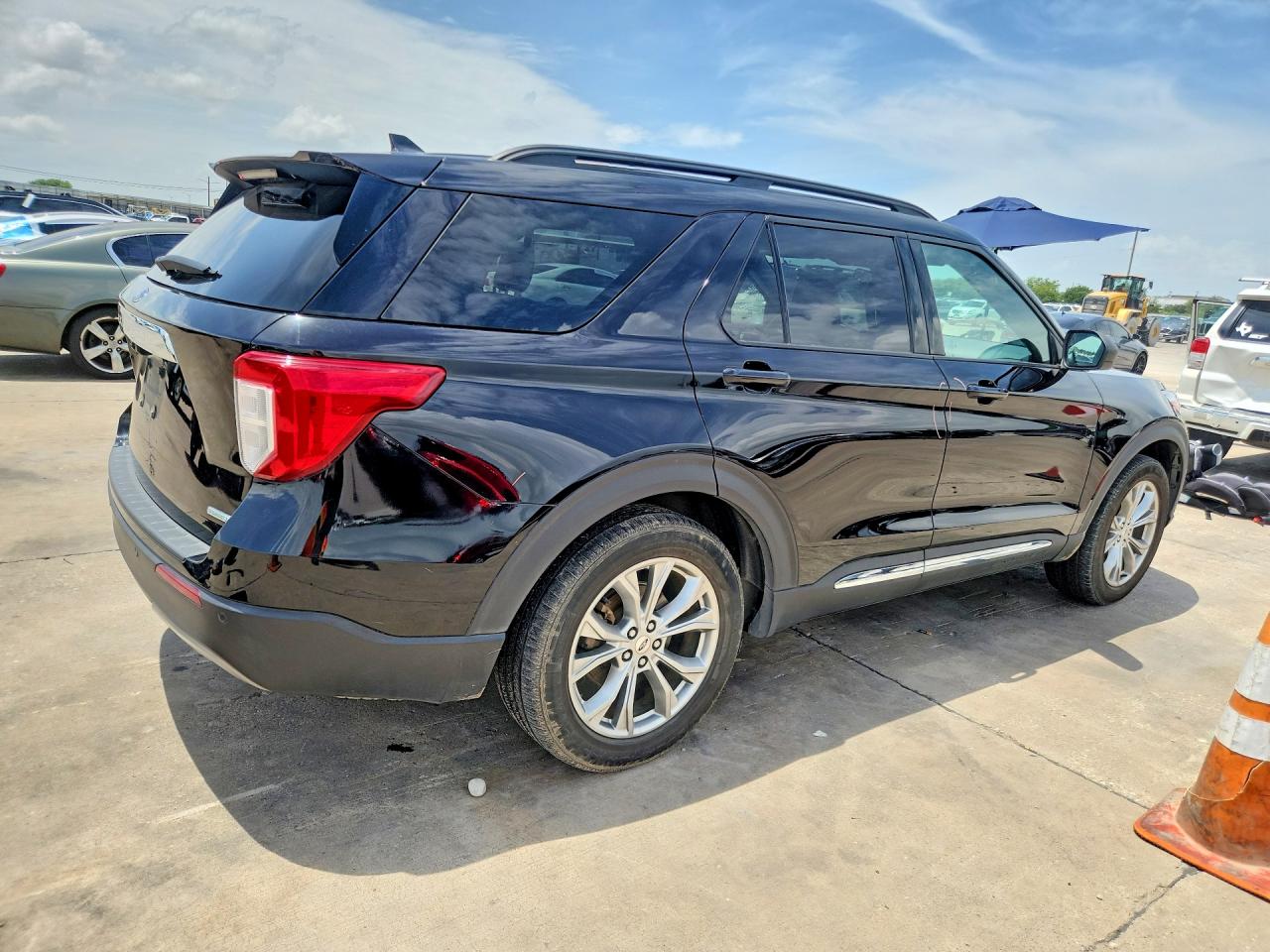 2020 FORD EXPLORER XLT — снимка 3