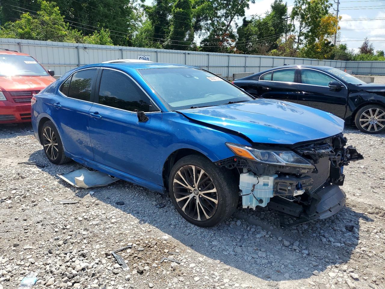 2020 TOYOTA CAMRY SE — снимка 4