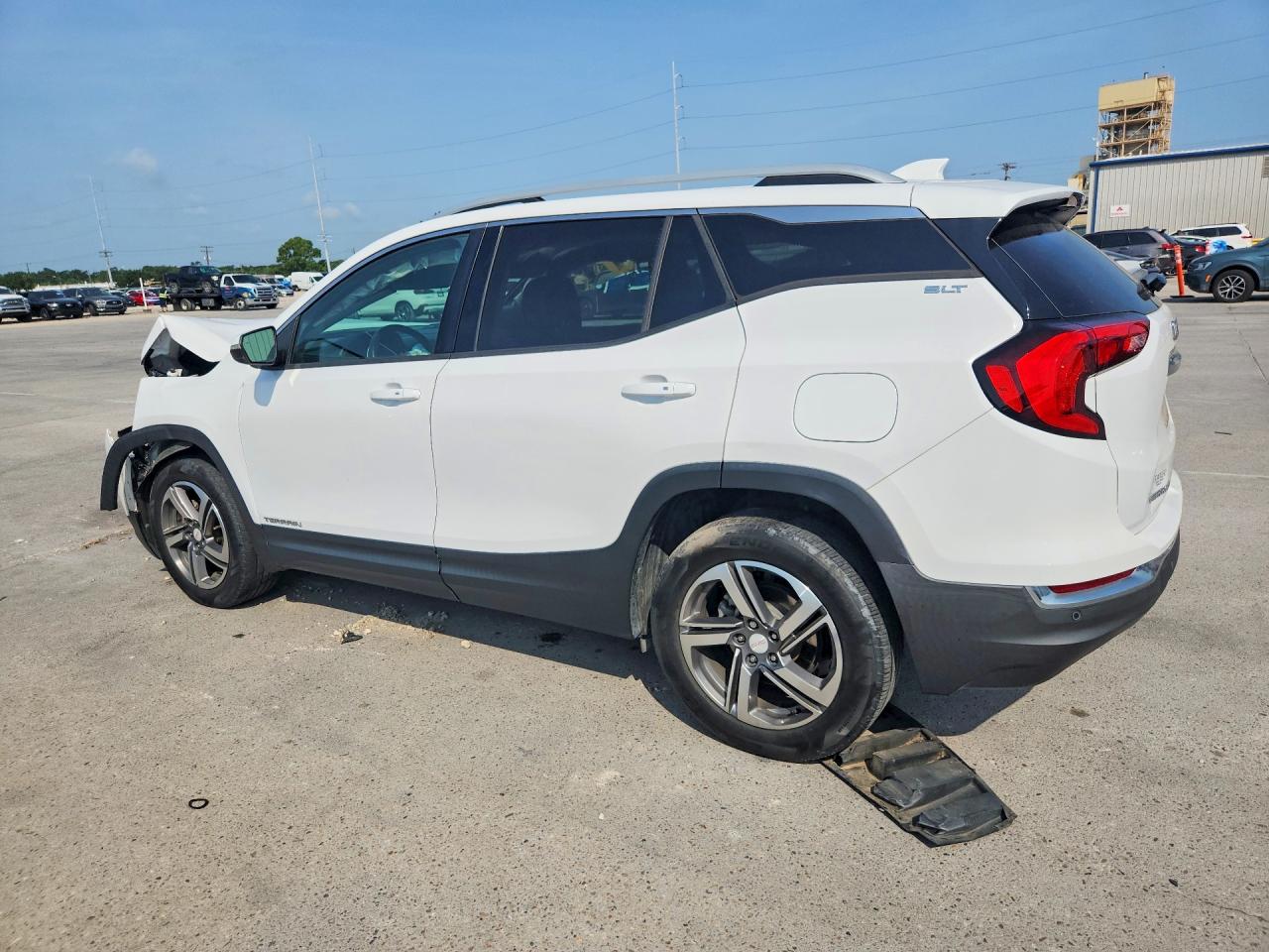 2019 GMC TERRAIN SLT — снимка 2