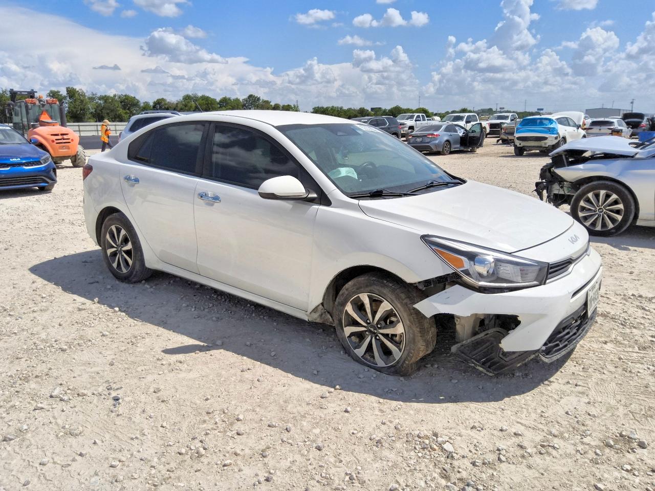 2023 KIA RIO S — снимка 4