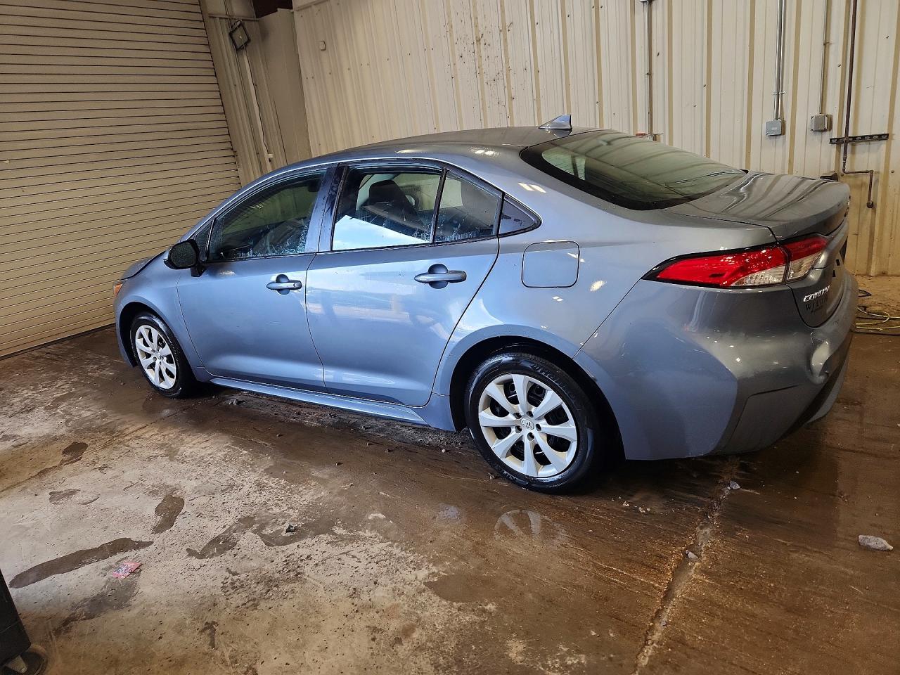 2022 TOYOTA COROLLA LE — снимка 2