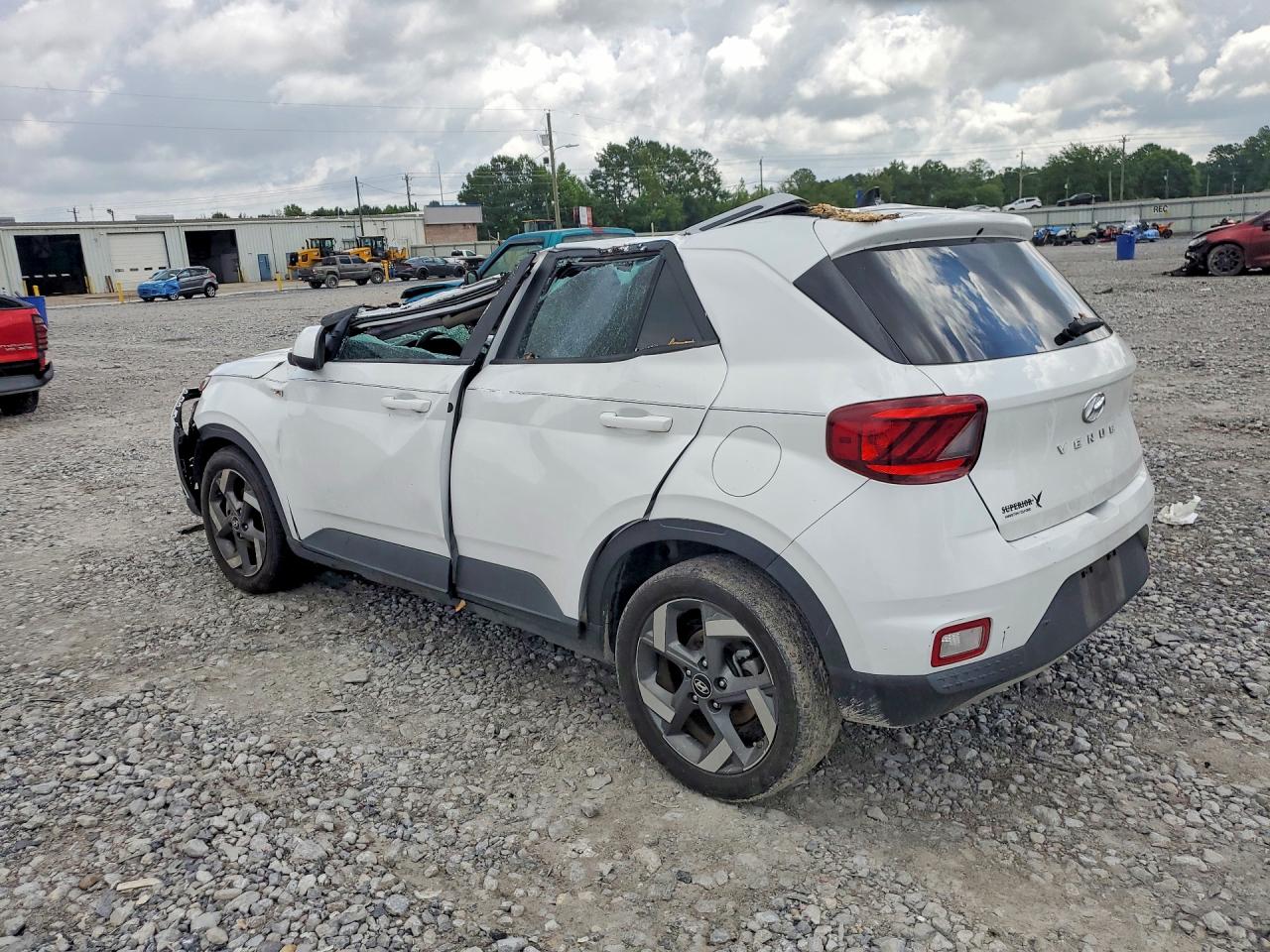2021 HYUNDAI VENUE SEL — снимка 2