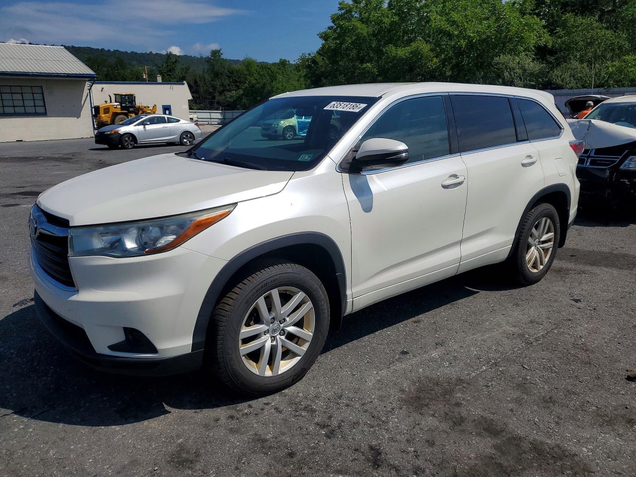 2015 TOYOTA HIGHLANDER LE