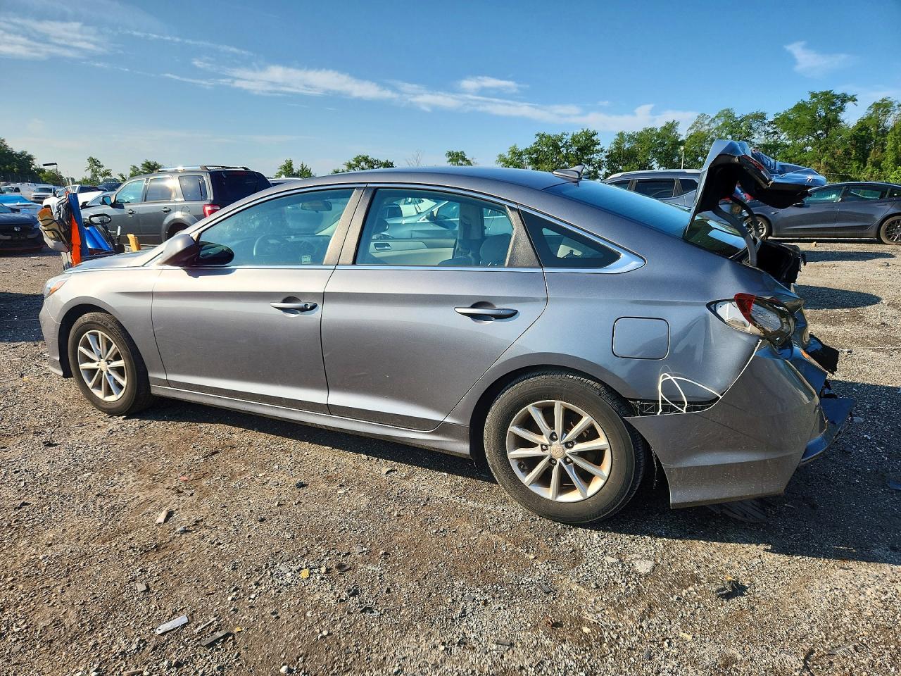 2018 HYUNDAI SONATA SE — снимка 2