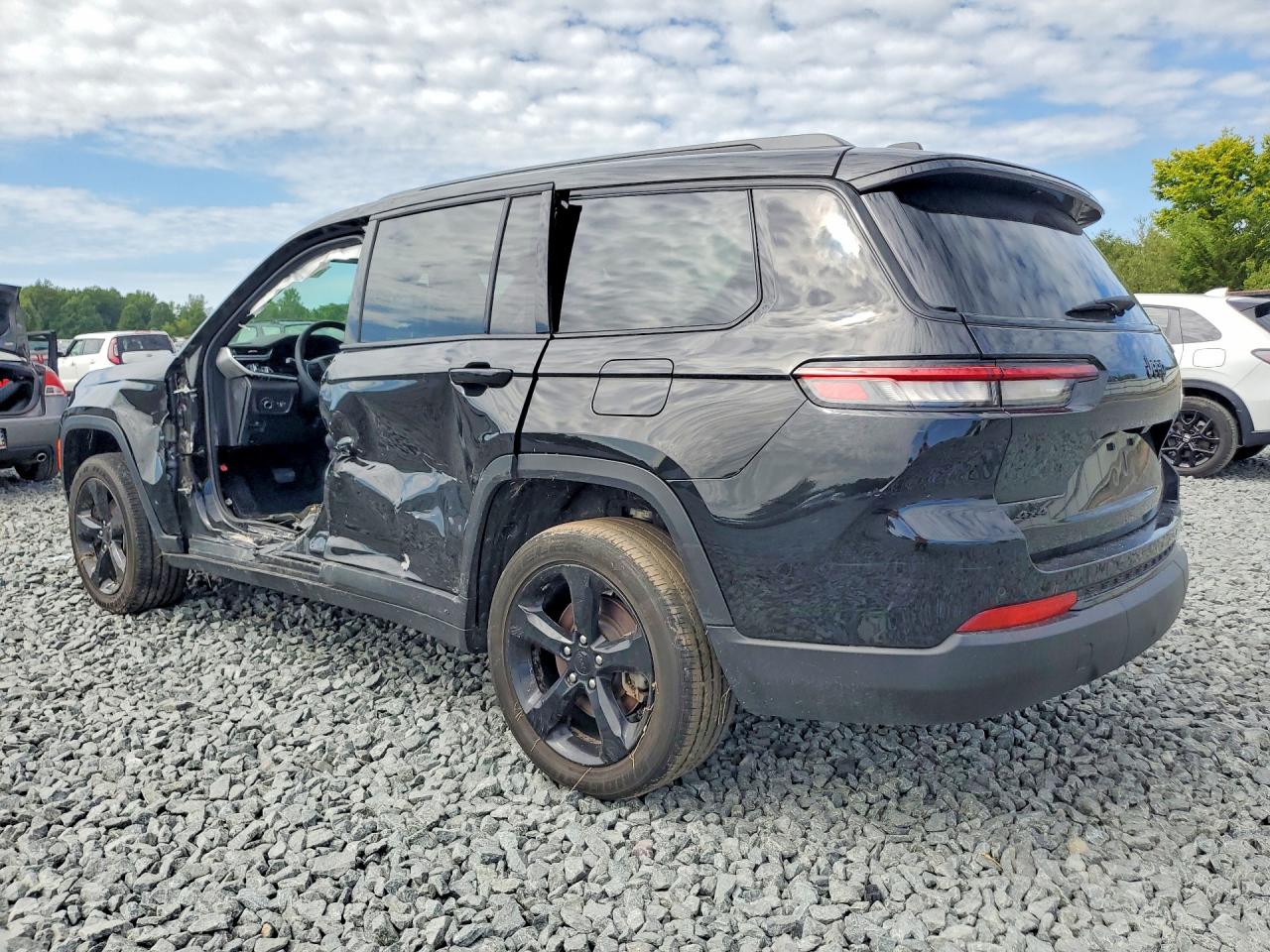 2024 JEEP GRAND CHEROKEE L LAREDO — снимка 2