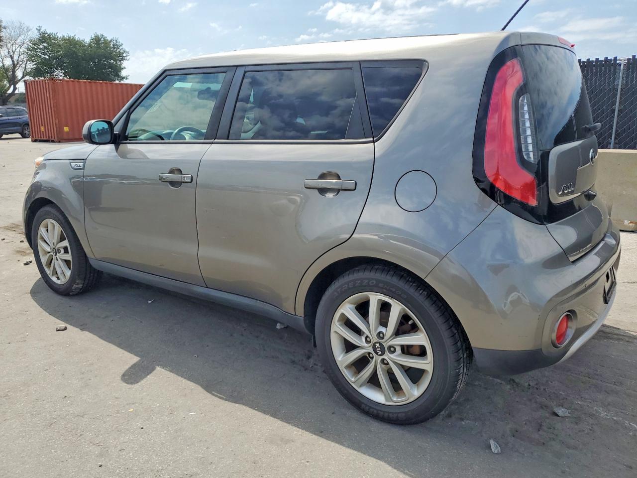 2017 KIA SOUL + — снимка 2