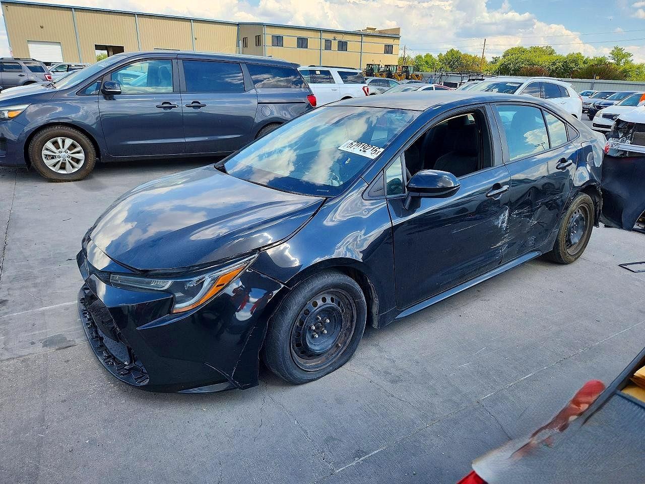2021 TOYOTA COROLLA LE