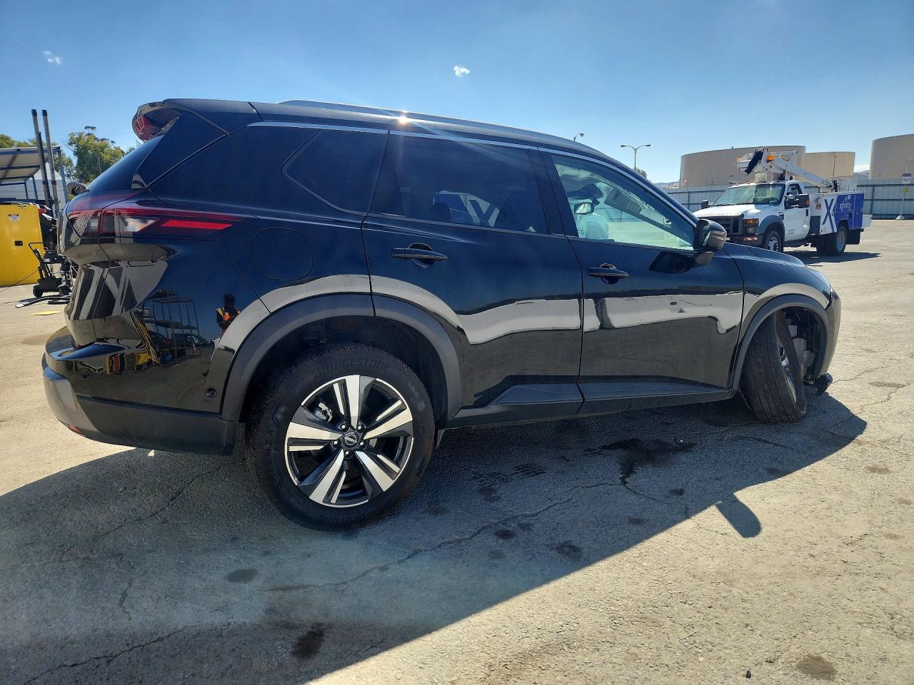 2026 NISSAN ROGUE SL — снимка 3