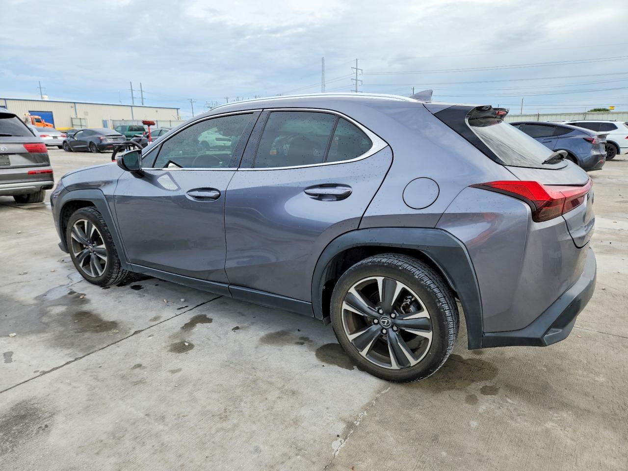 2019 LEXUS UX — снимка 2