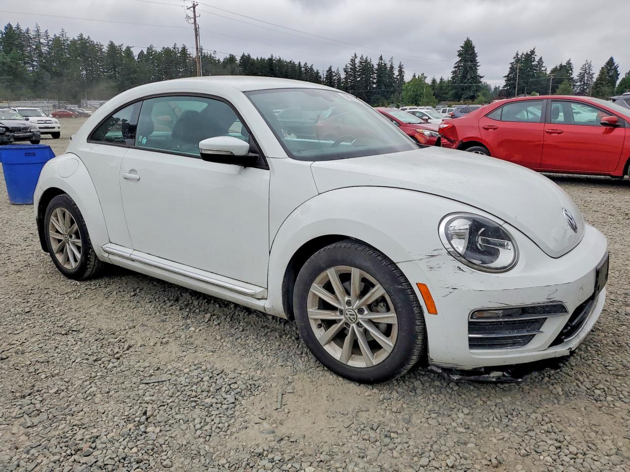 2017 VOLKSWAGEN BEETLE SE — снимка 4
