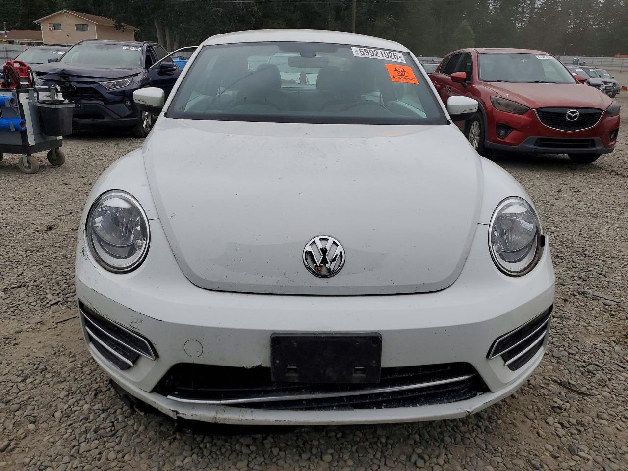 2017 VOLKSWAGEN BEETLE SE — снимка 5
