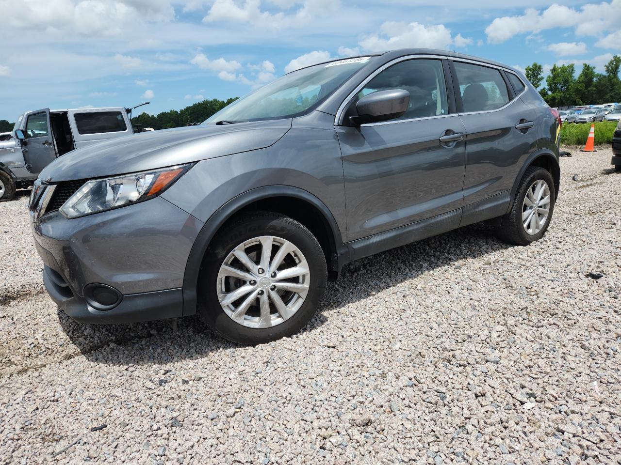 2018 NISSAN ROGUE SPORT S